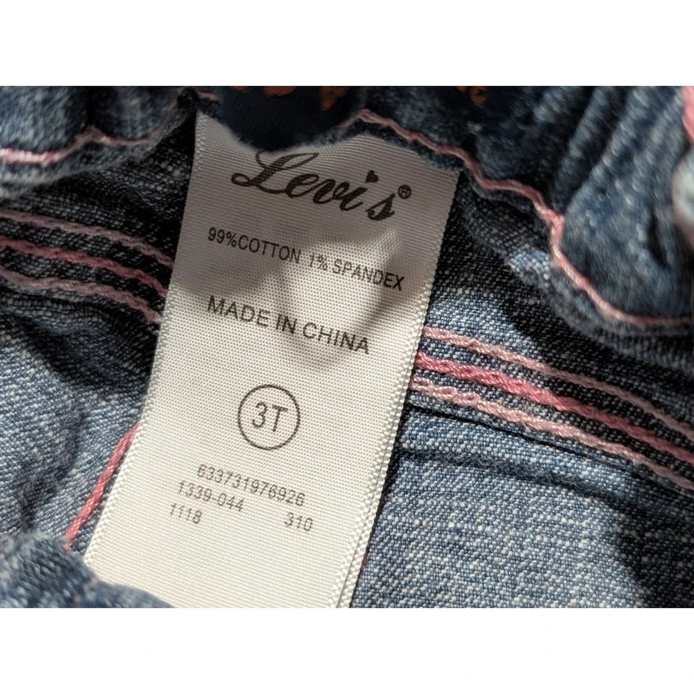Levi's Jeans Girls 3T Blue Bootcut Heart Pocket Pink Stitching Rhinestone Denim